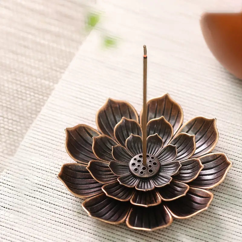 Lotus Shaped Metal Incense Holder for Aromatherapy