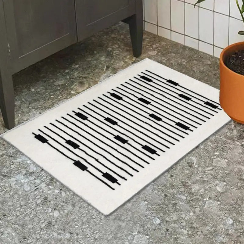 Black & White Striped Soft Non-Slip Bath Mat (1pc)