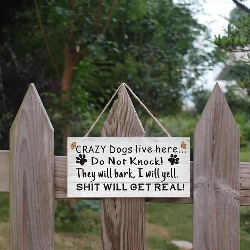Wooden Reminder Plaque - Dogs Here Do Not Knock