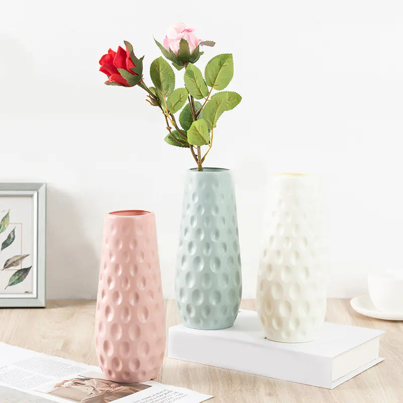 Nordic Style Durable Plastic Flower Vase for Home Decor