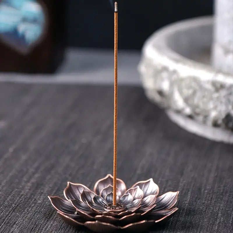 Lotus Shaped Metal Incense Holder for Aromatherapy
